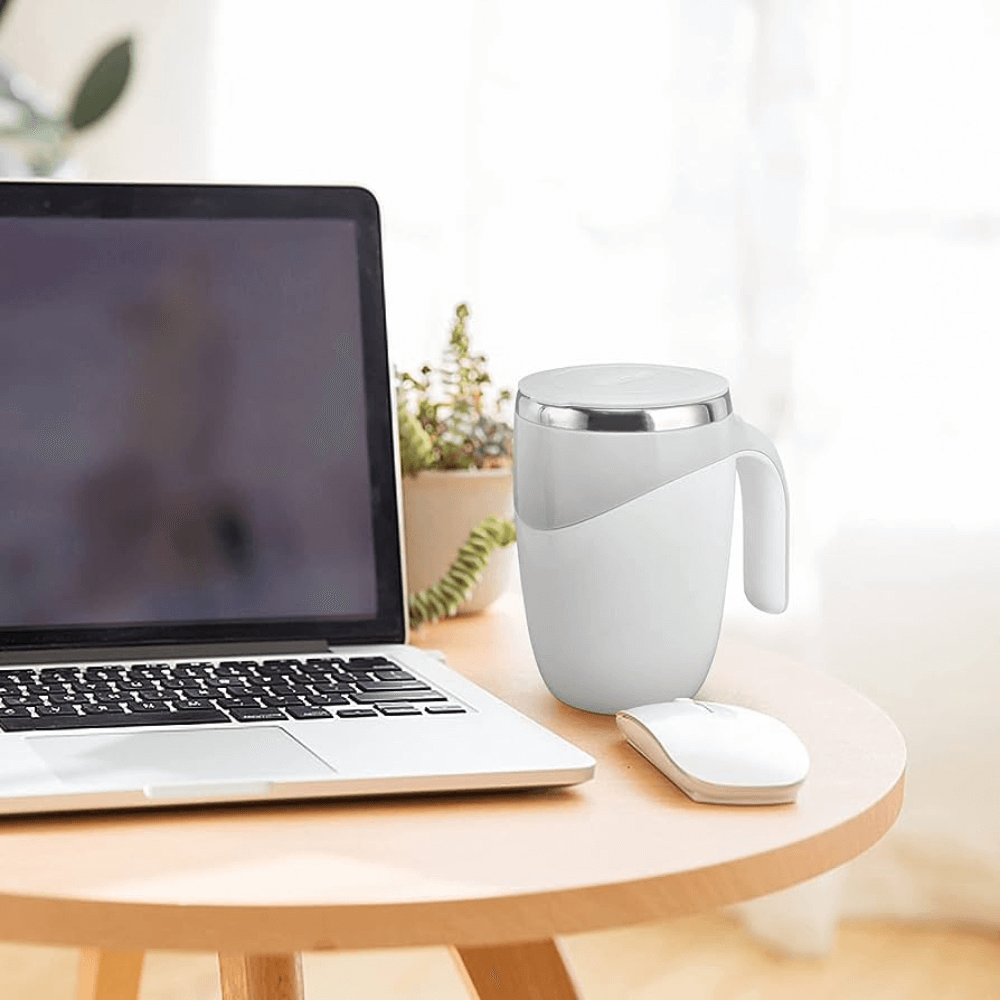 Self Stirring Magnetic Mug